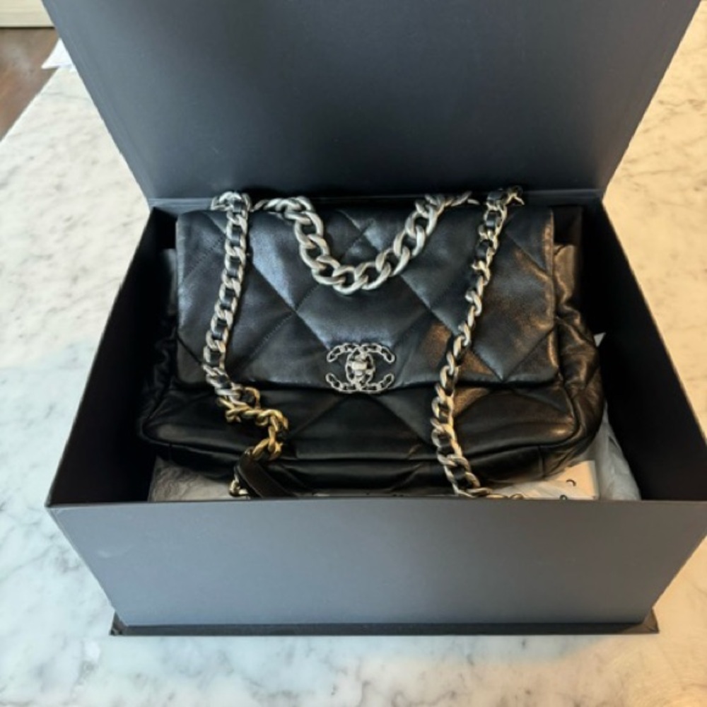 Chanel 19 large black bag